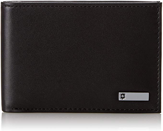 Victorinox Men’s Altius Bi-Fold Front Pocket Wallet Victorinox Men’s Altius Bi-Fold Front Pocket Wallet