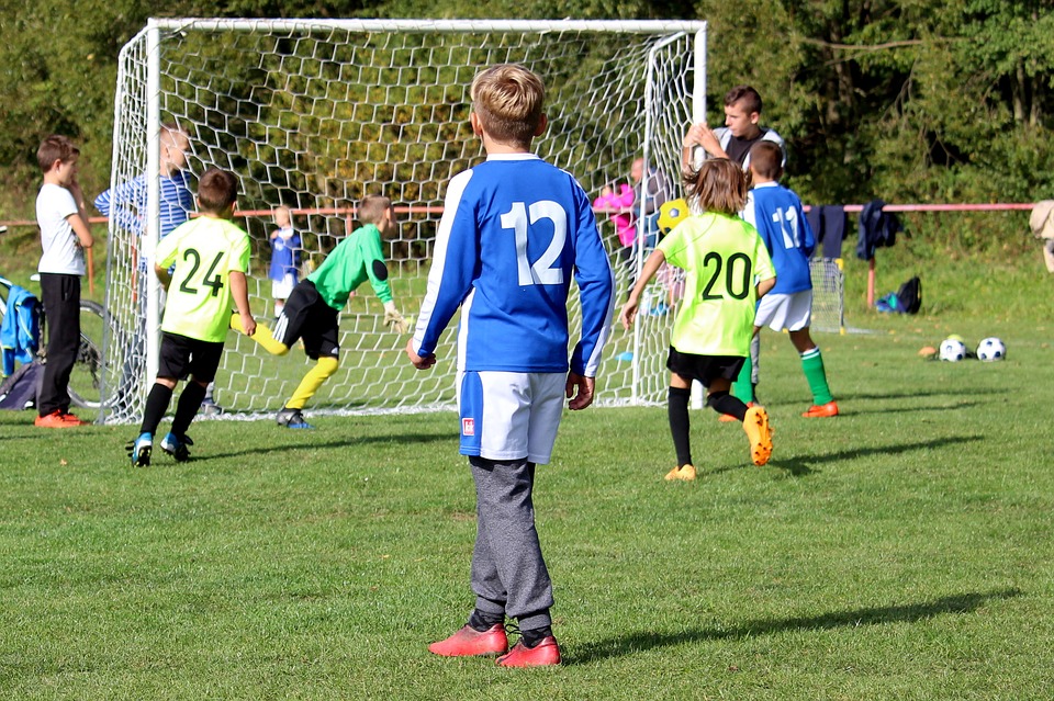 Best Kids Soccer Goal [2020] Top Children & Toddlers Nets [Reviews]