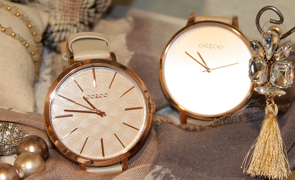 Best Women’s Watches Under 500 [2021] Top Women’s Watch Under 500 Dollars