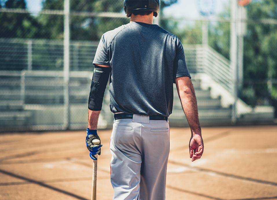 Best Baseball Arm Sleeve [2022 ] Top Cool Baseball Arm Sleeves [Reviews]