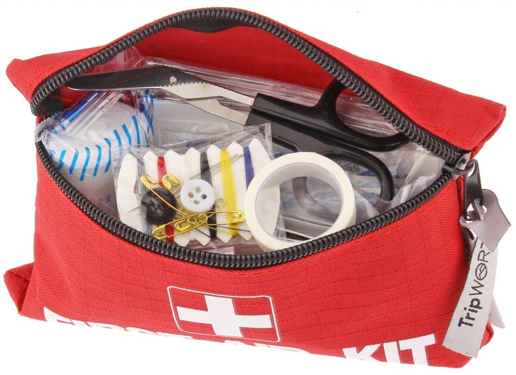 best-hiking-first-aid-kit-2021-top-first-aid-kit-for-backpacking