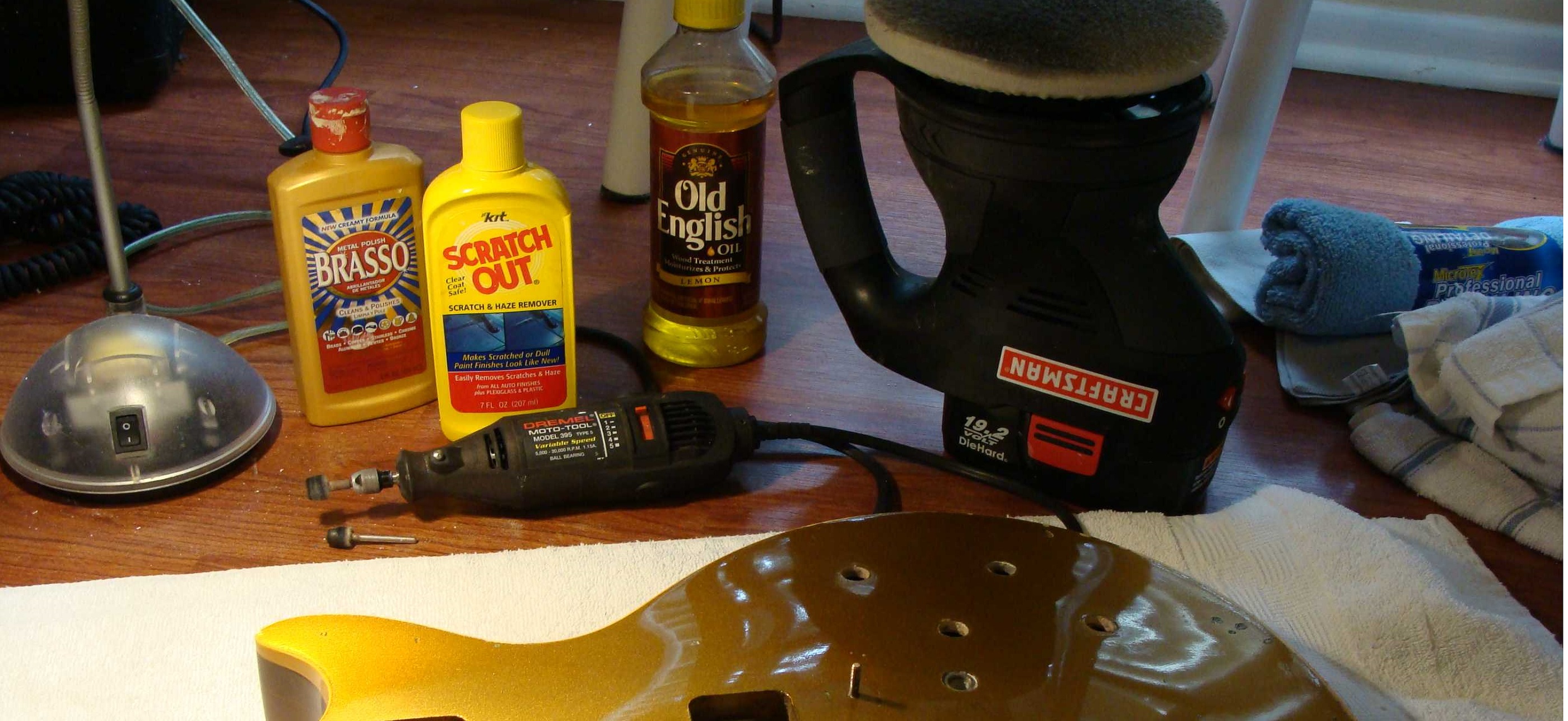 Best Guitar Polish [2023] Top Polishes for Guitars [Reviews]