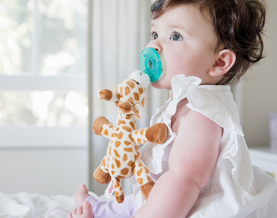 Best Pacifier [2022] Top Orthodontic Pacifiers [Reviews]