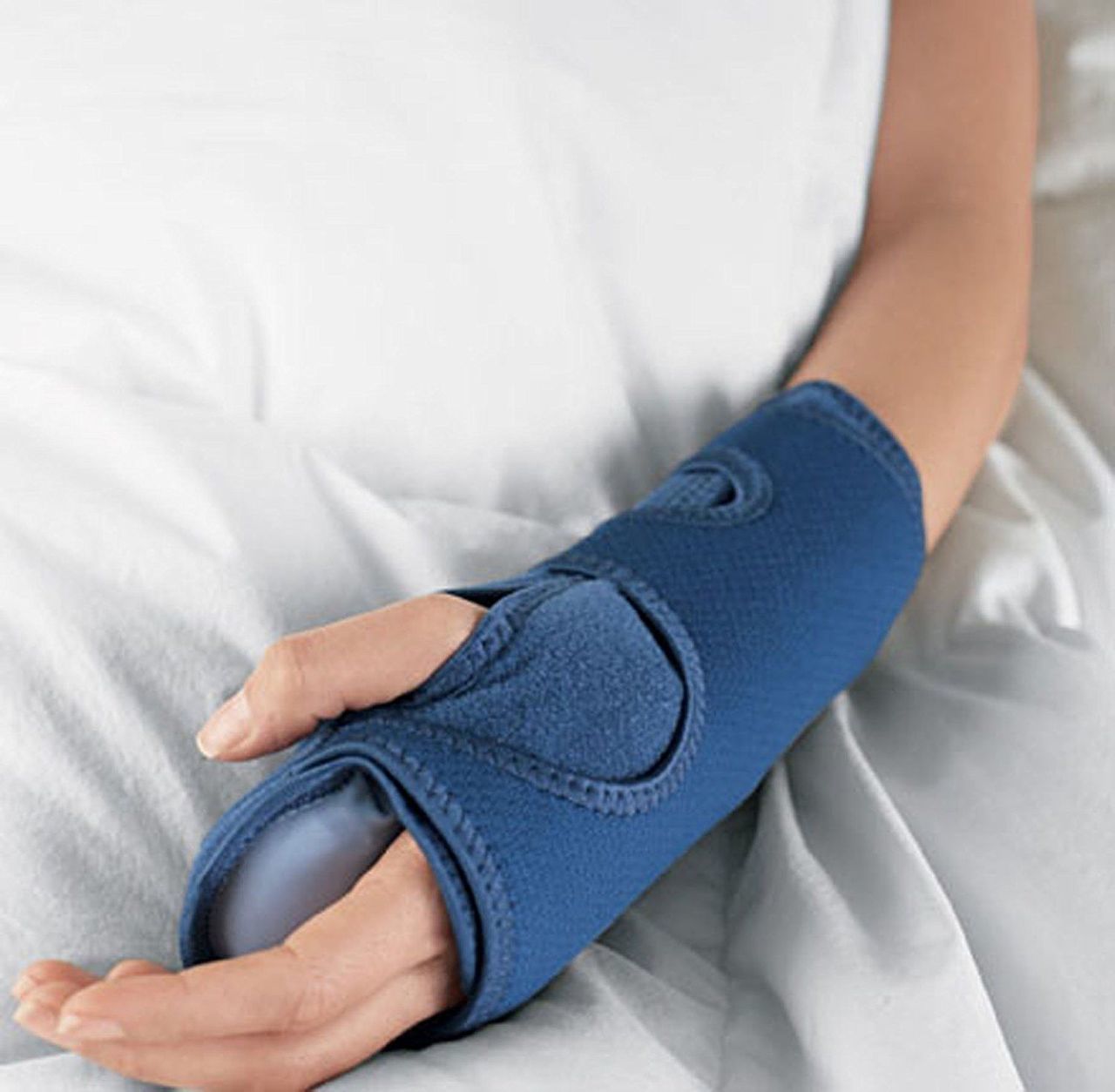 Futuro Night Wrist Sleep Support Futuro Night Wrist Sleep Suppor